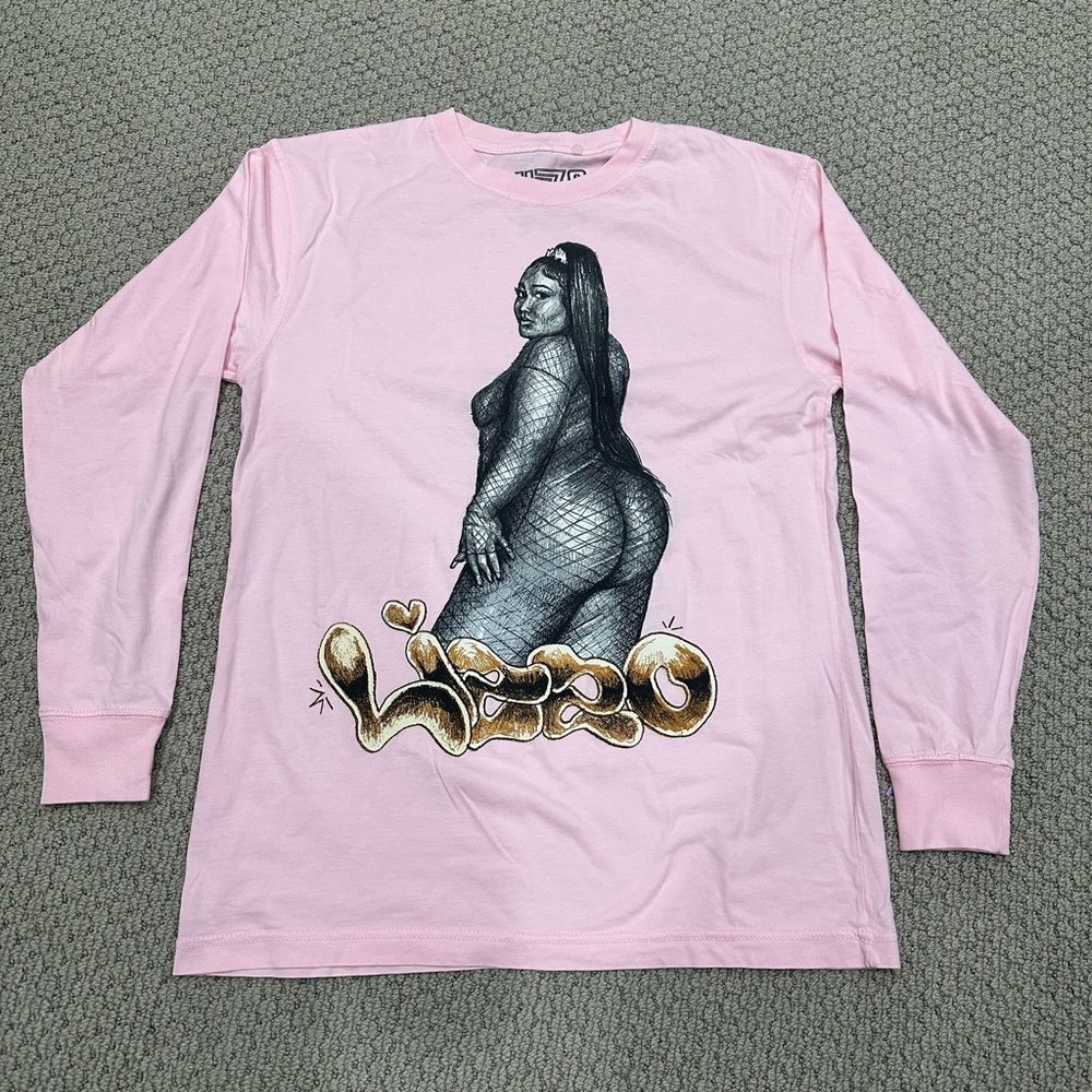 NEW Lizzo 2023 concert Tee
